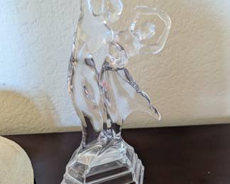Dancers crystal statue