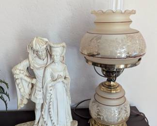 Glass Hurricane lamp (2)