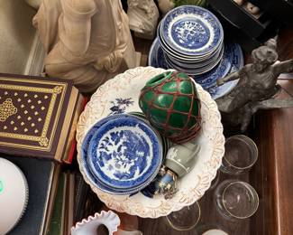 Lots of vintage and antique piecez