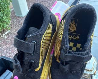Vans Harry Potter golden snitch, never worn 