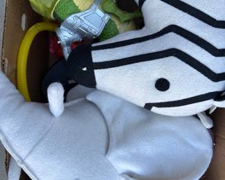 Kids items. Hanging elephant and zebra wall head mounts 