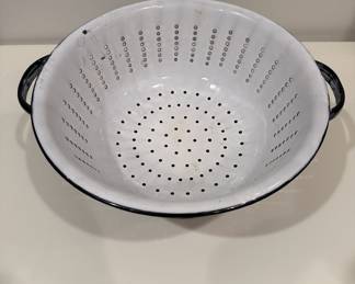 Blue & white enamel colander