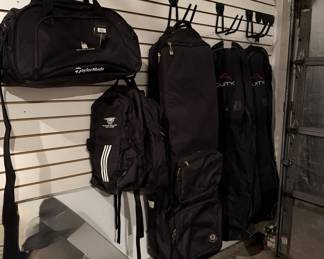 Duffels & golf bags