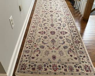 Oriental runner 2'7"x10'