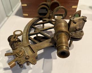Vintage brass sextant w/case
