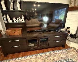 Contemporary media cabinet & Samsung TV