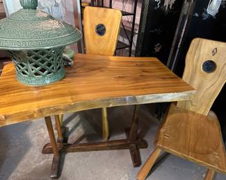 Live Edge Table and two chairs