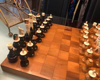 Pulpit Style Chess Set