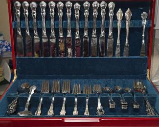 Wallace Flatware Set
