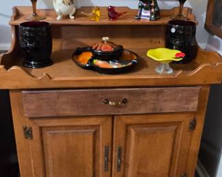 Farmhouse Dry Sink - Vintage Colored Glass