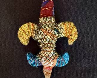 Fabric brooch