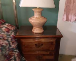 Glass top lamp table 