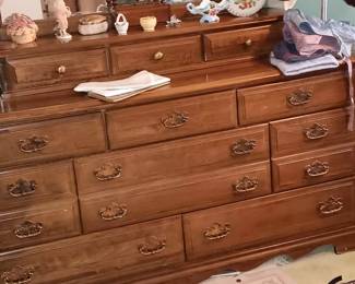 Make triple dresser