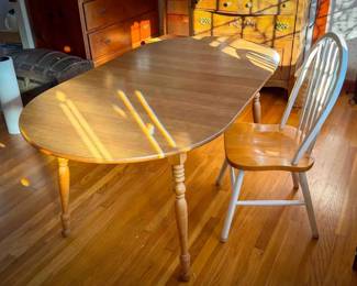 Charming Wood Table & Chair
