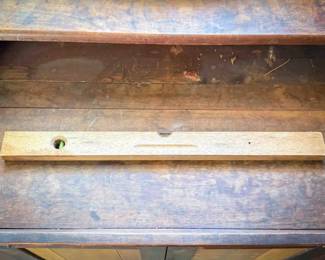 Vintage Wood Level