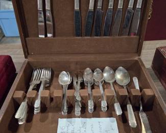 Tudor Plate Onieda Community Elaine 1926's $15