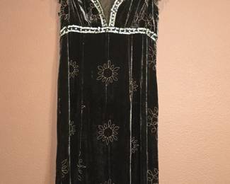 FEATURED FASHION:  Vintage Velvet Valure with sparkle trim