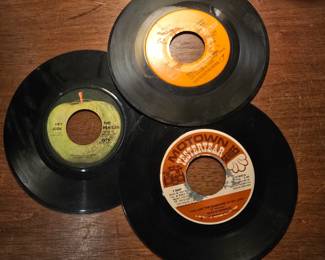 Vintage 45 records The Beatles, John Denver, Stevie Wonder