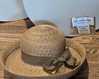FASHION HAT Saks 5th Ave 100 Straw