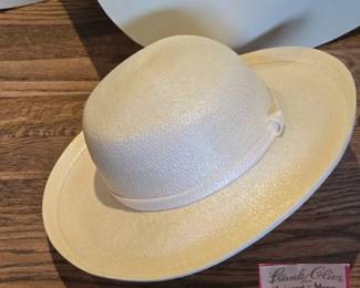 FASHION HAT Winter White Frank Clive