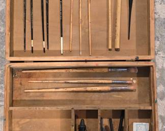 Vintage Grumbacher art supplies/brushes