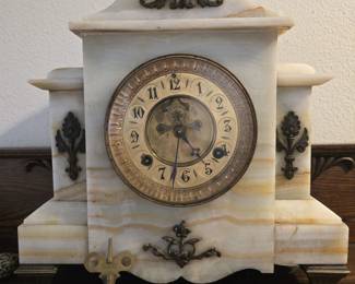 Waterbury Clock Co marble mantle clock