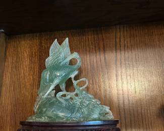 Jade Crane figurine