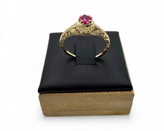 26 14kVintageFiligreeFiligreeRingwSquareCutRubyStone193g