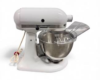 107 KitchenAidK45SSStandMixerwBowl3Attachments