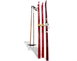 80 VintageKongsbergSkiSetMadeinNorwayMissingOneLongSki