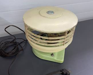 Vintage fan. Works great!