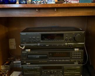 Stereo Equipment.  Untested. (no working speakers in the home)