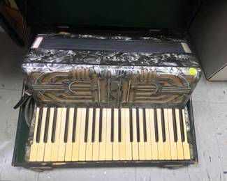 2025 Cranford, NJ Sale: Toys, Comic Books, Antiques, Artwork and so Much more