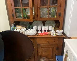 2025 Cranford, NJ Sale: Toys, Comic Books, Antiques, Artwork and so Much more