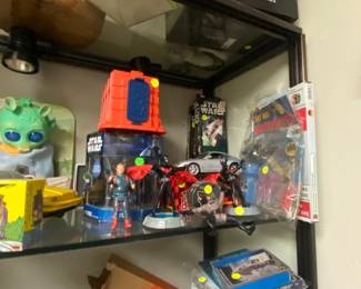 2025 Cranford, NJ Sale: Toys, Comic Books, Antiques, Artwork and so Much more