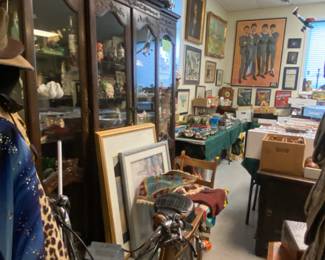 2025 Cranford, NJ Sale: Toys, Comic Books, Antiques, Artwork and so Much more