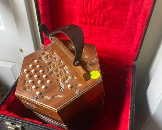 2025 Cranford, NJ Sale: Toys, Comic Books, Antiques, Artwork and so Much more