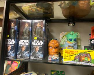 2025 Cranford, NJ Sale: Toys, Comic Books, Antiques, Artwork and so Much more