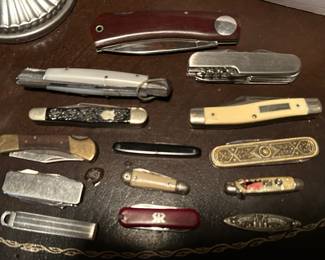 Pocket knives
