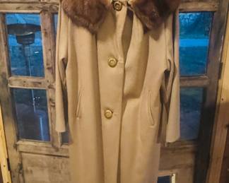 50s Camel Wool Coat with Fur Collar