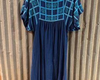 Vintage 80s Oaxacan Mexican Embroidered Dress – Floral Huipil Style