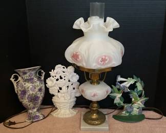 Cool Lamp And Wall Decor