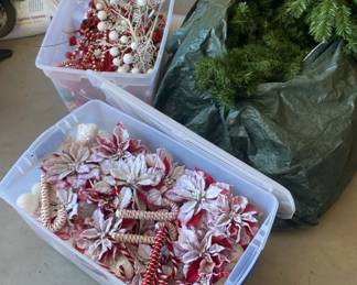 Its Gonna Be A Red And White Christmas