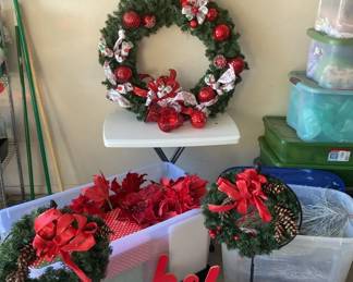 Its Beginning To Look Alot Like