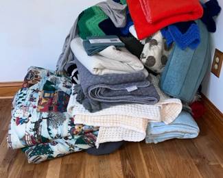 Mystery Lot of Blankets Throws