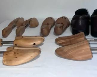 Mens 12W Slipons Shoe Stretchers