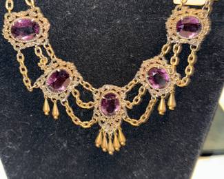 Antique necklaace