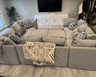 Mitchell Gold + Bob Williams