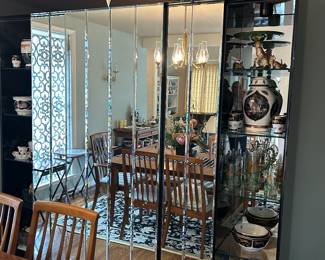 Glass cabinet with sliding doors