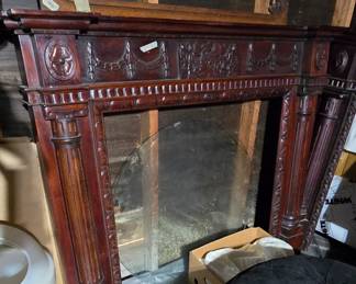Fireplace mantel
